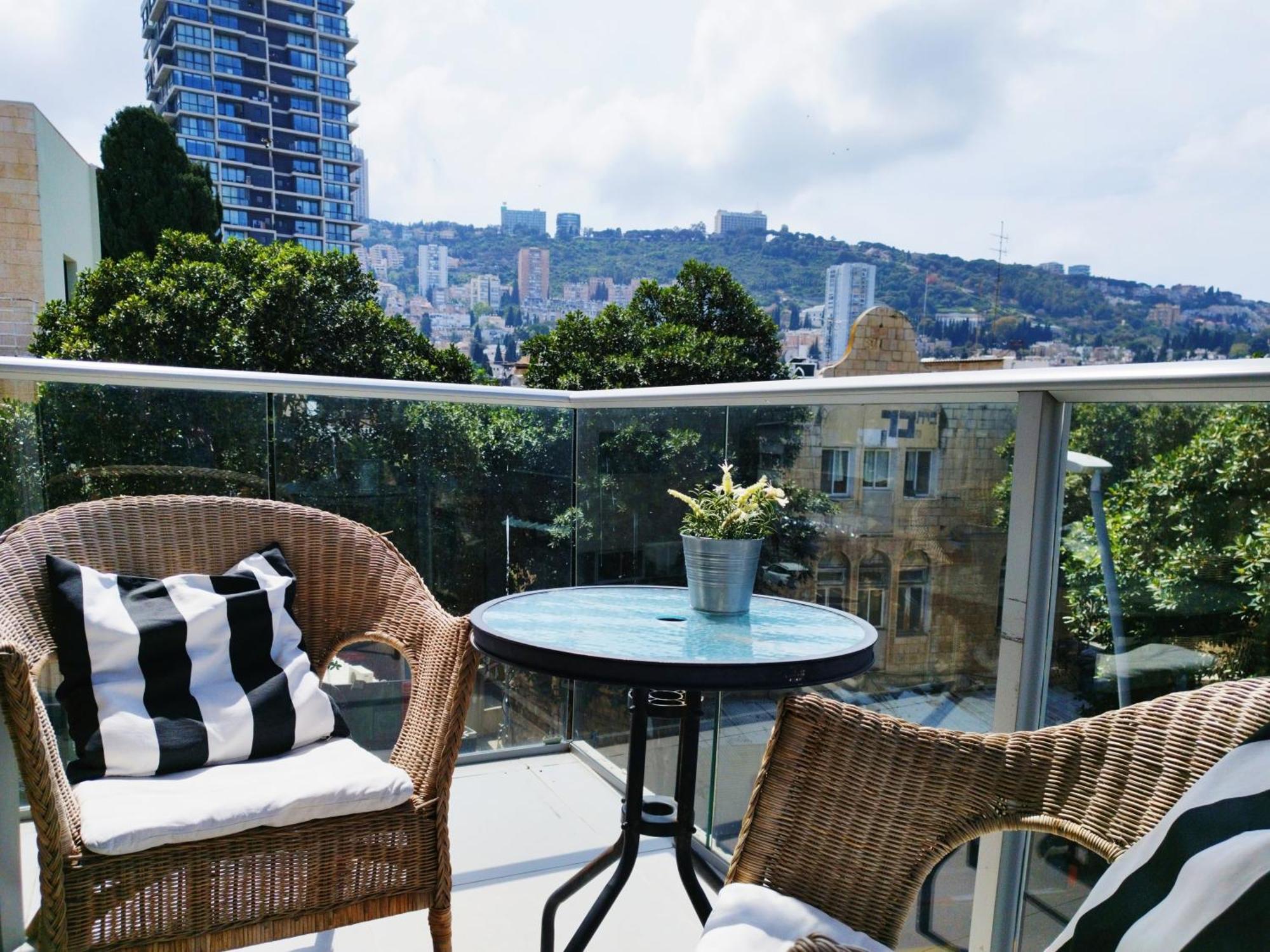 Eden Hotel Haifa Bagian luar foto